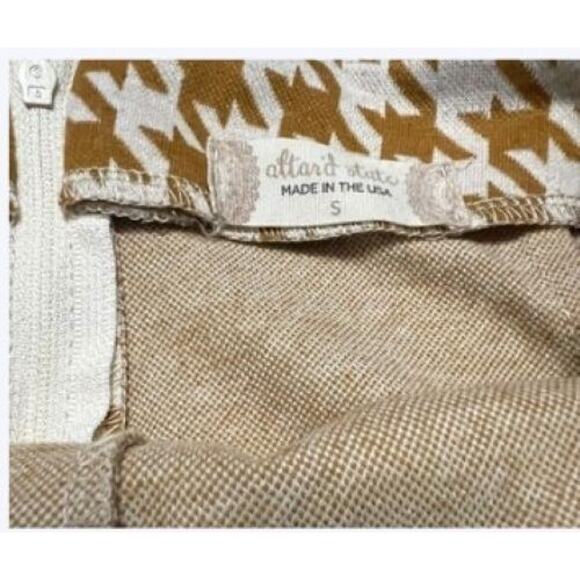 Altar'd State Checkered Pattern Women's Skort With Button Accents Size S - Picture 2 of 5